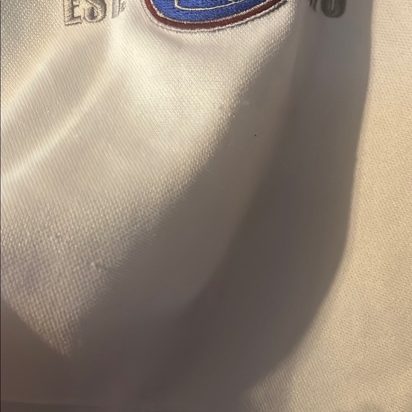 Canucks Kids White and Blue Shirt - Picture 2 of 5